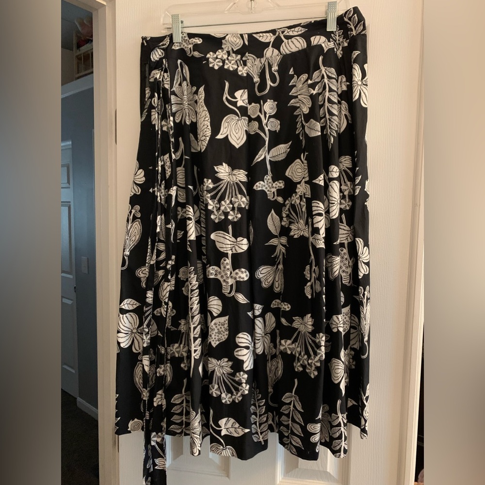 🎉 Talbots size 14 skirt